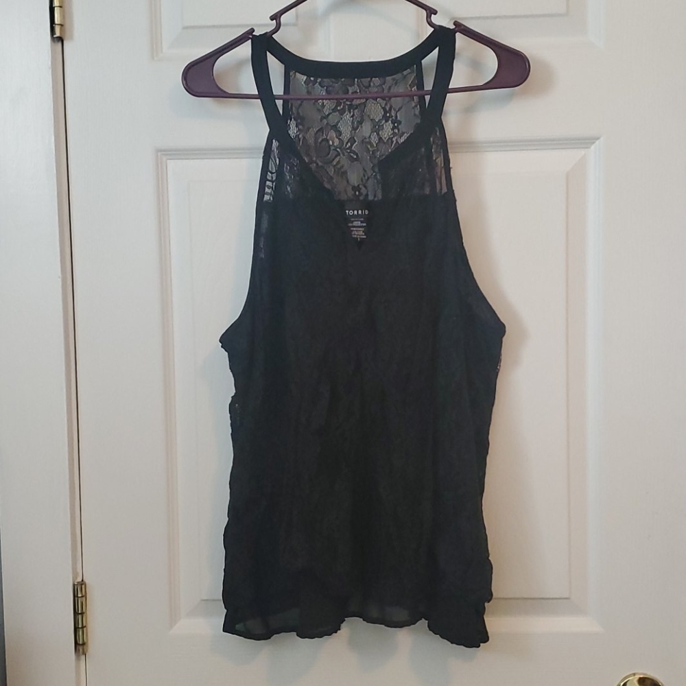 Torrid 1x lace top with neck tie detail